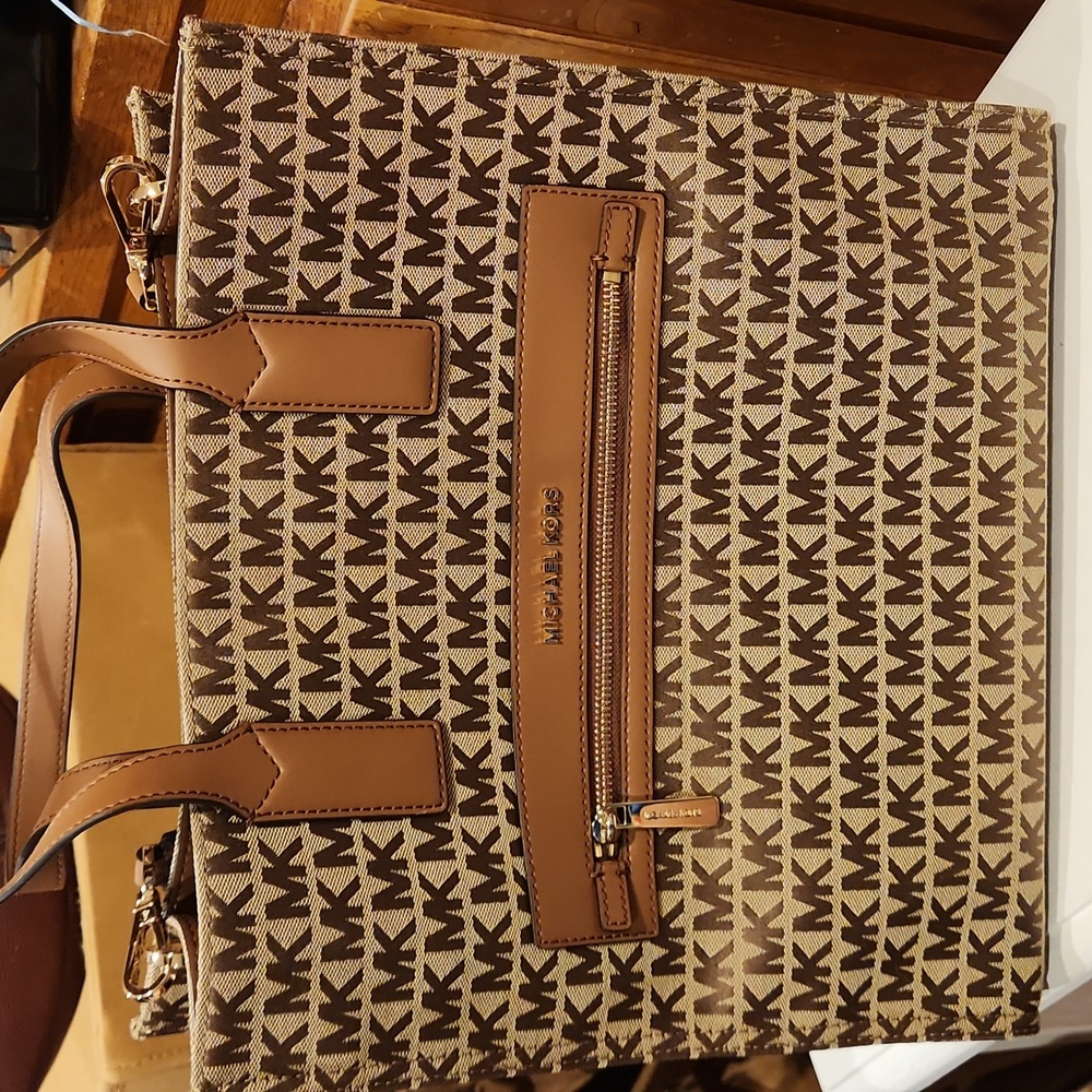 Michael Kors women's tote